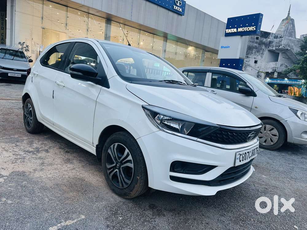 Tata Tiago 1.2 Revotron Xt (o), 2022, Petrol
