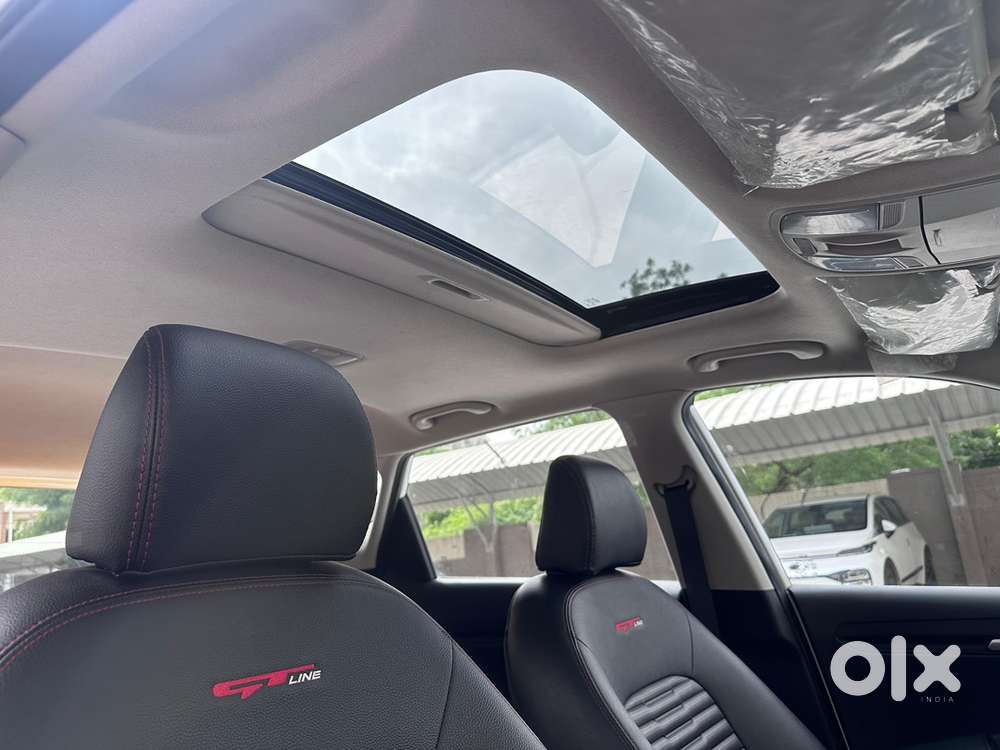 2021 Kia Sonet Gtx Plus Dual Tone