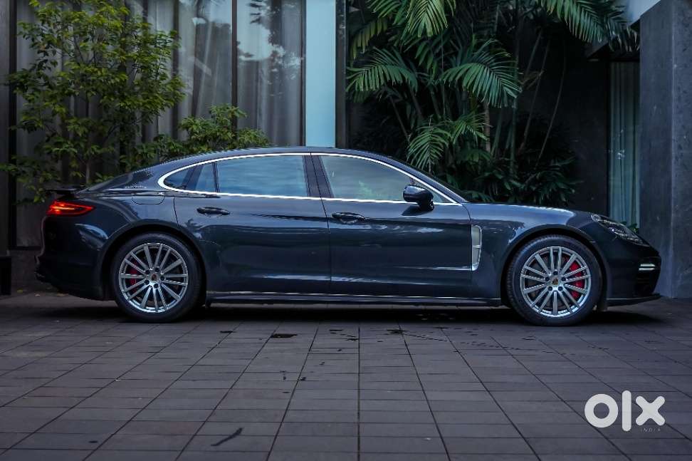 Porsche Panamera Turbo, 2018, Petrol