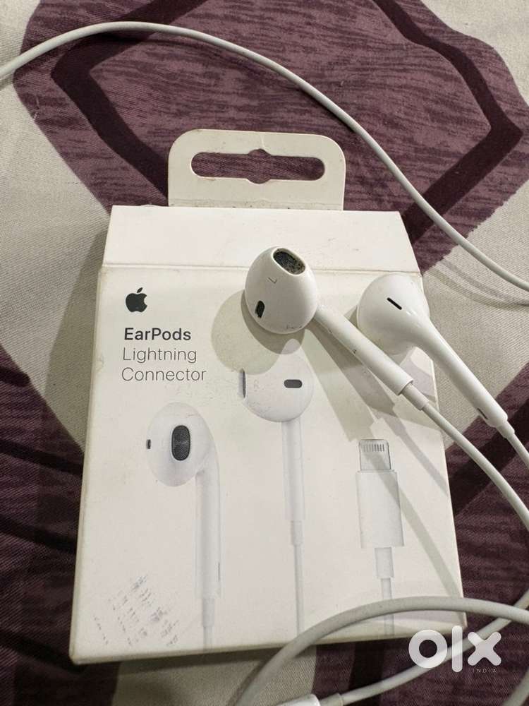 Earphones lightening