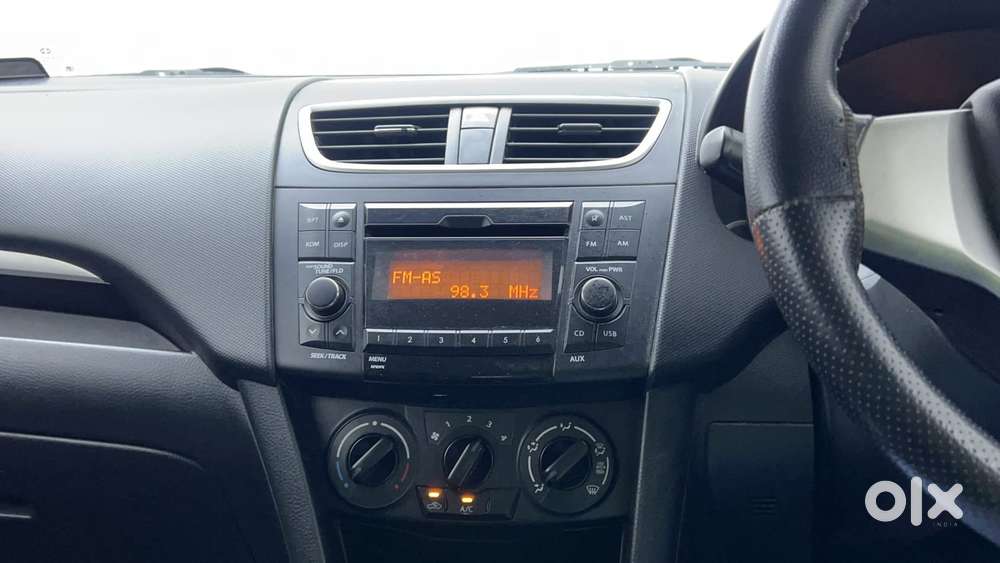 Maruti Suzuki Swift Vvt Vxi, 2017, Petrol