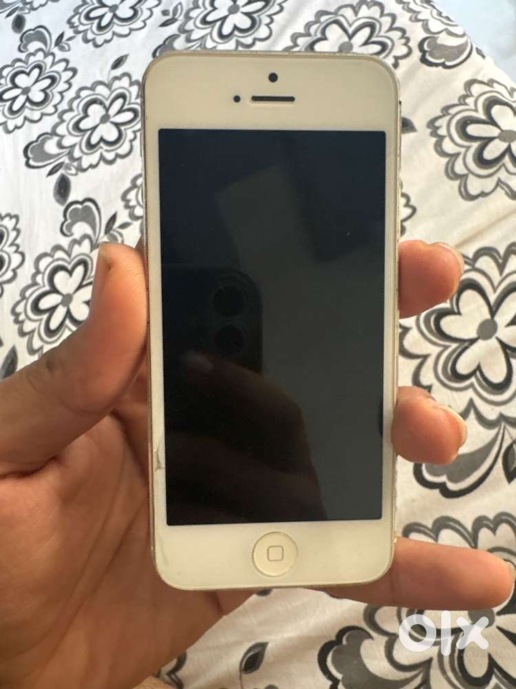 Apple Iphone 5s - Mobile Phones in Malad East, Mumbai - 1857585566