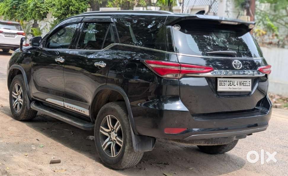 Toyota Fortuner 4x2 Mt 2.8 Diesel, 2023, Diesel