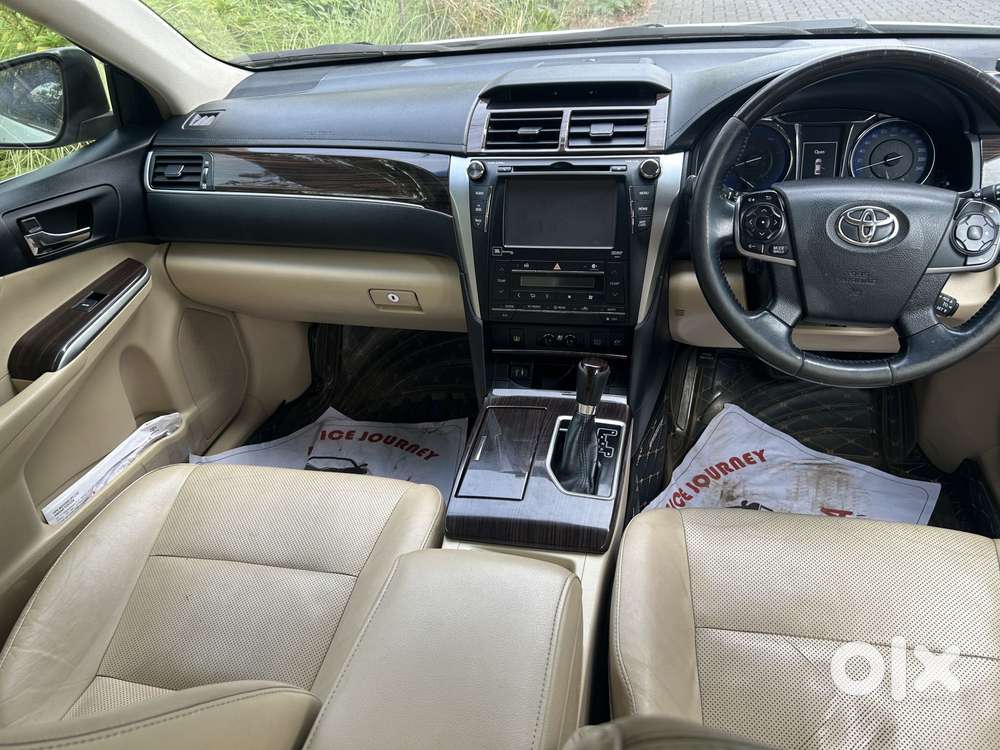 Toyota Camry Hybrid, 2018, Petrol