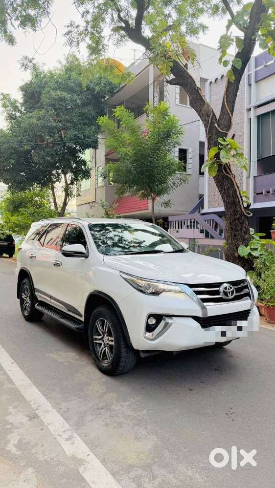Toyota Fortuner 3.0 4x2 Automatic, 2018, Diesel
