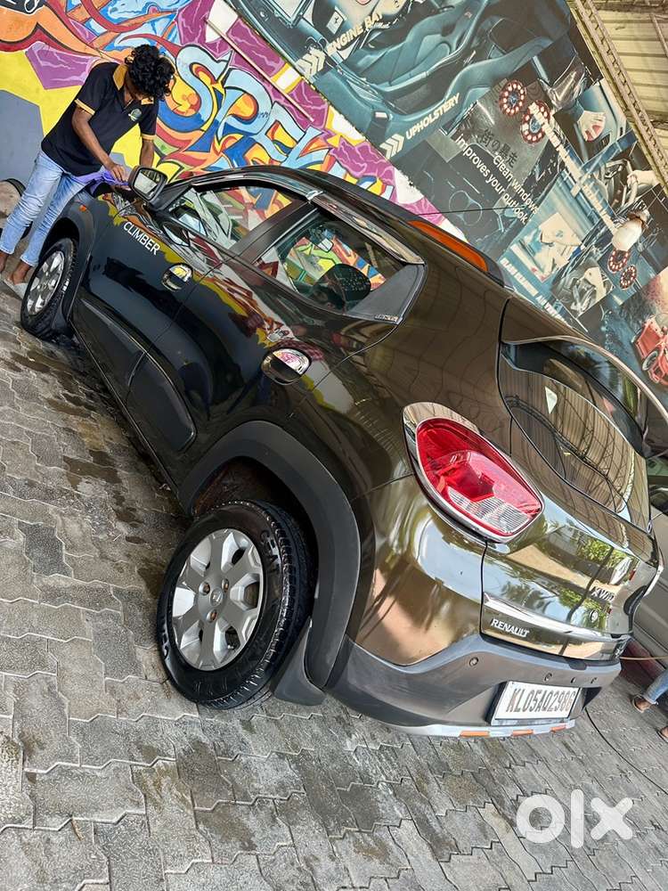 Renault Kwid Automatic 2017 Petrol Well Maintained