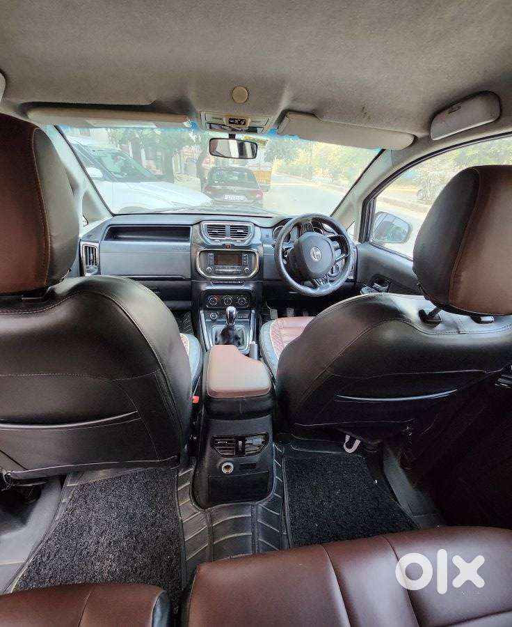 Tata Hexa 2.2 Xe 4x2 7 Str, 2018, Diesel