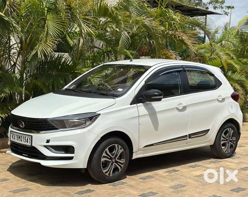 Tata Tiago 1.2 Revotron Xt (o), 2024, Petrol