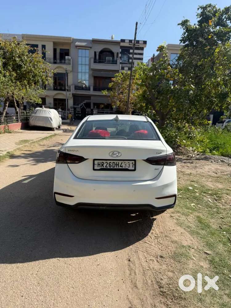 “hyundai Verna 2017 Diesel Automatic  Sunroof  Excellent Condition