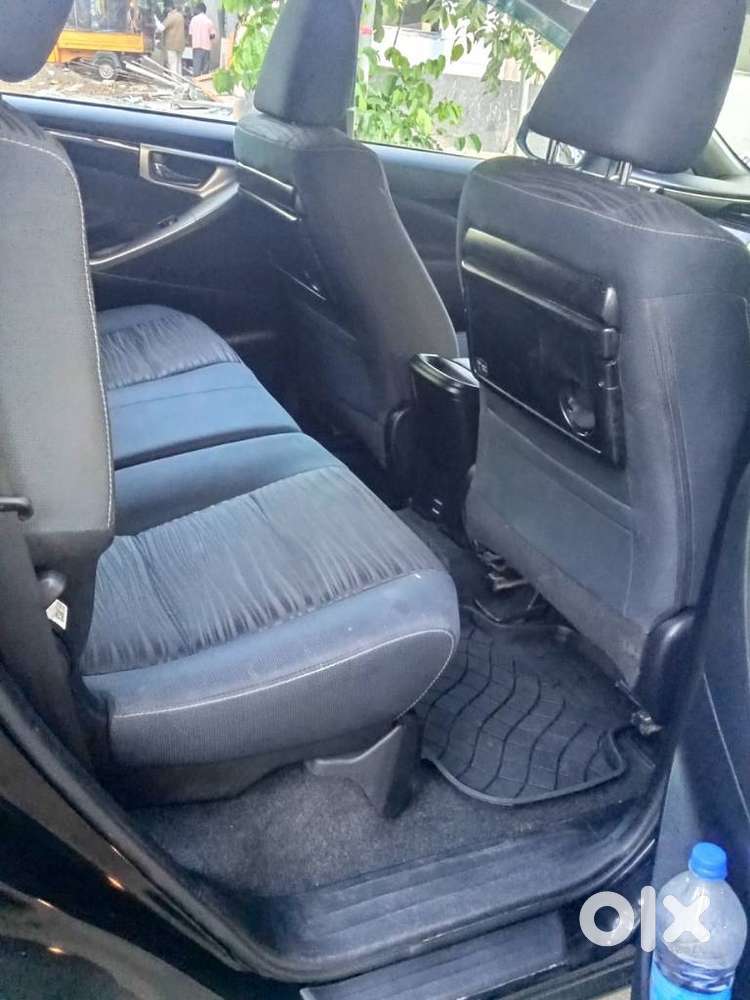 Toyota Innova Crysta 2.4 V, 2025, Diesel