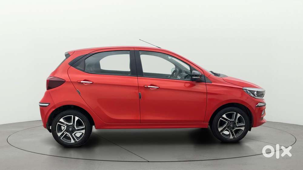 Tata Tiago Xza Plus, 2022, Petrol