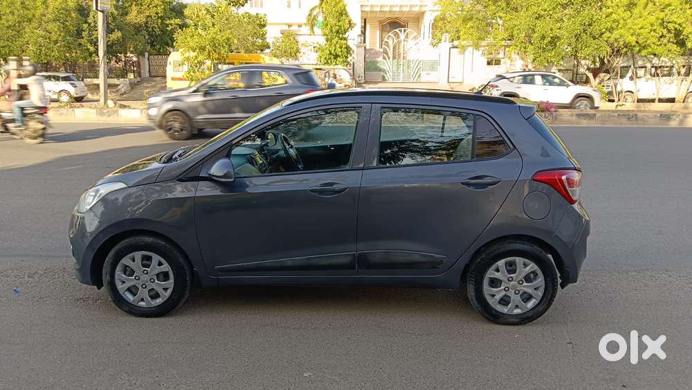 Hyundai Grand I10 Sportz1.2 Crdi, 2016, Petrol