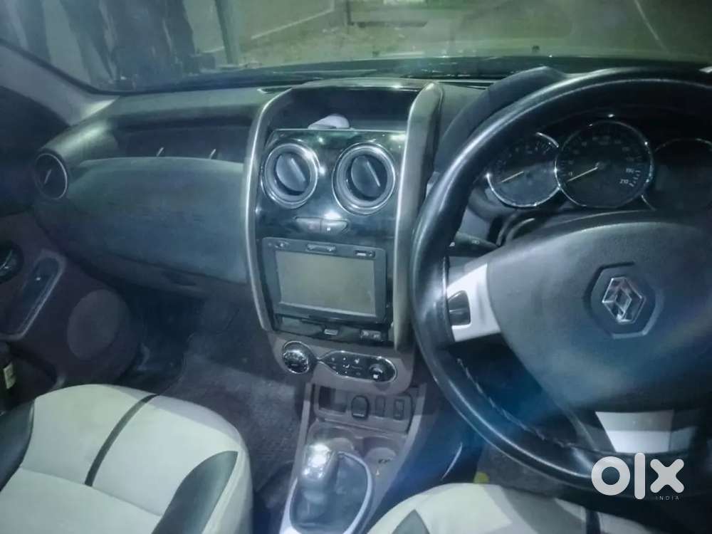 Renault Duster 2016 Diesel 122000 Km Driven
