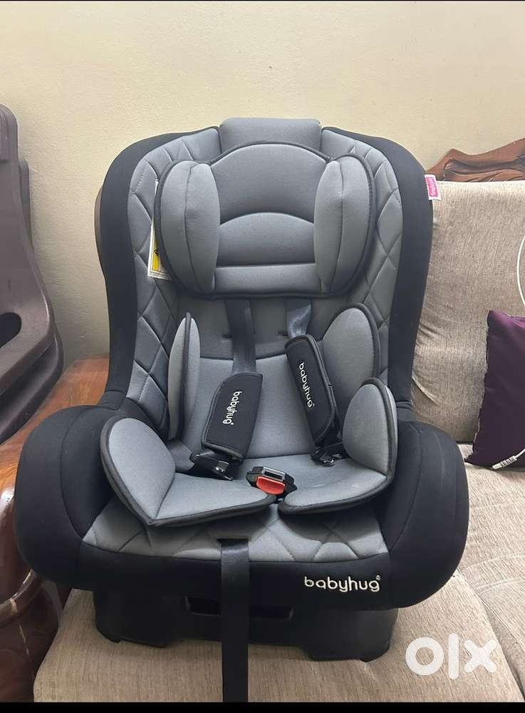 Babyhug -Car seat - sparingly used