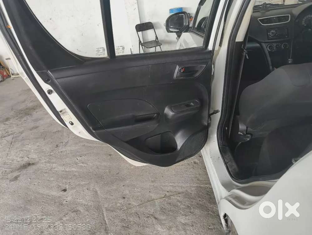 Maruti Suzuki Swift 2016