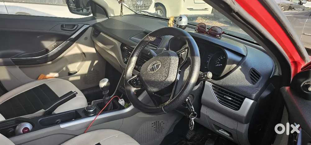 Tata Nexon 2018 Petrol 32000 Km Driven Urgent Sale