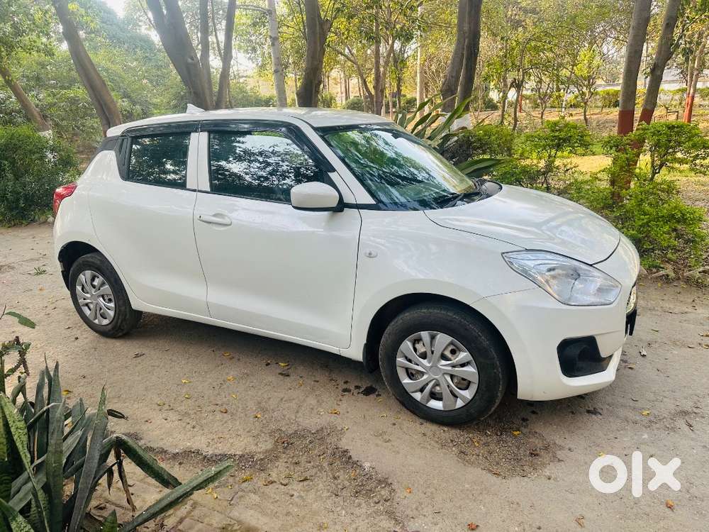 Maruti Suzuki Swift 2021 Petrol 75000 Km Driven