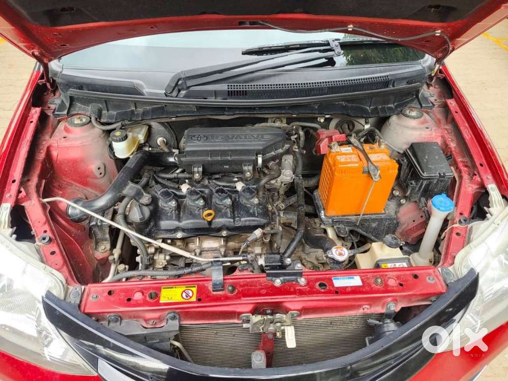 Toyota Etios Liva Vx Dual Tone, 2019, Petrol