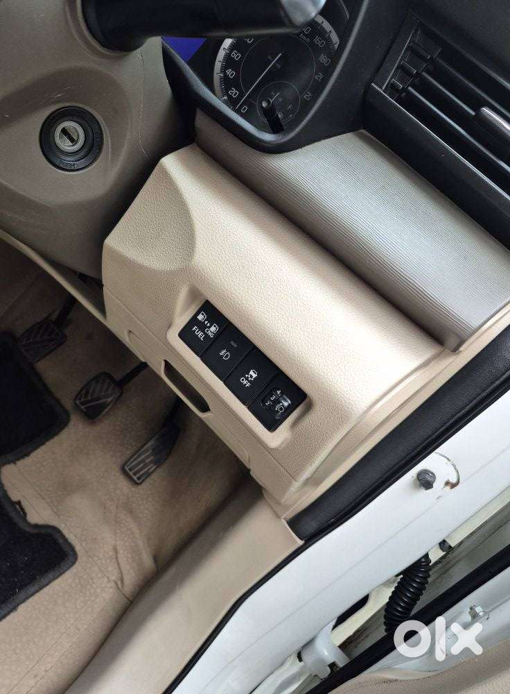 Maruti Suzuki Ertiga Vxi (o) Cng, 2023, Cng & Hybrids