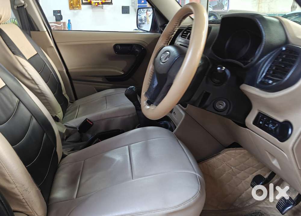 Mahindra Tuv 300 T6, 2016, Diesel