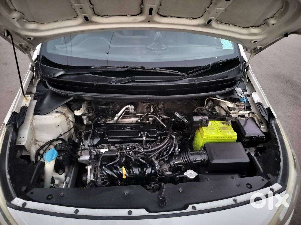Hyundai I20 Active 1.2 Sx Dual Tone, 2015, Cng & Hybrids