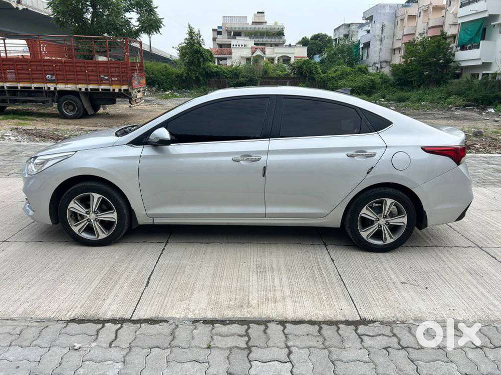 Hyundai Verna 1.6 Vtvt Sx, 2017, Petrol