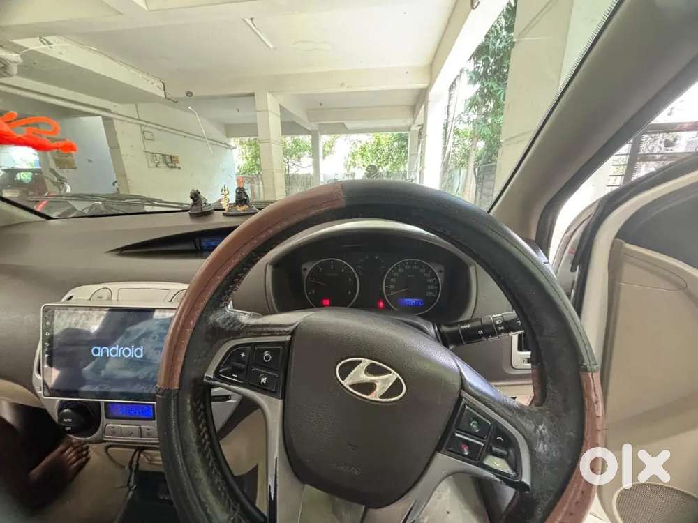 Hyundai I20 Active 2011 Diesel 120000 Km Driven