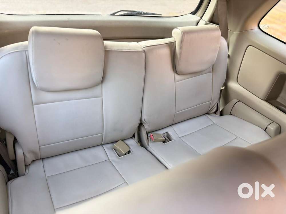 Toyota Innova 2.5 V 7 Str, 2000, Diesel