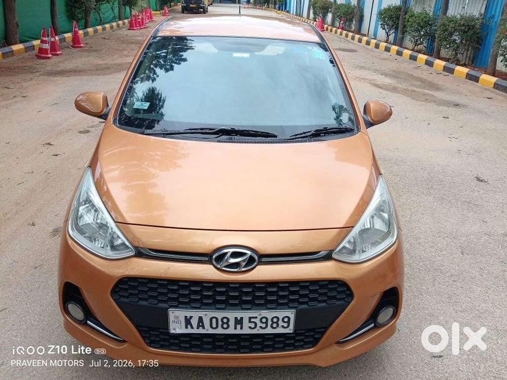 Hyundai Grand I10 Sportz, 2017, Petrol