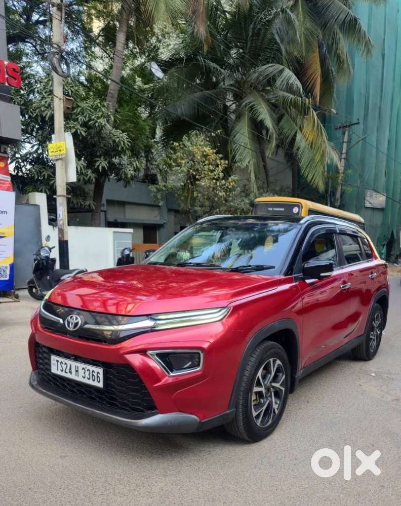 Toyota Urban Cruiser Hyryder 1.5 V Hybrid, 2023, Petrol