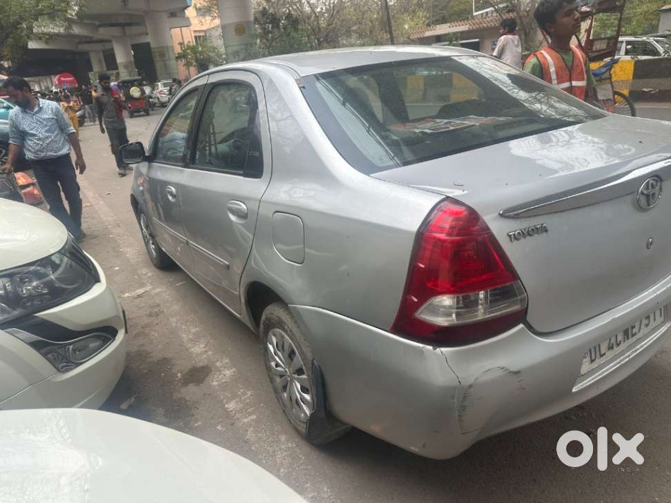 Toyota Etios 2010-2012 G, 2011, Petrol