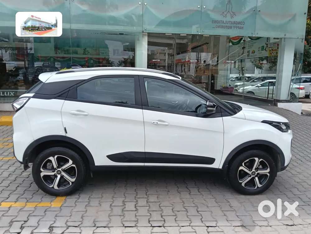 Tata Nexon 1.2 Revotron Xza Plus, 2022, Petrol