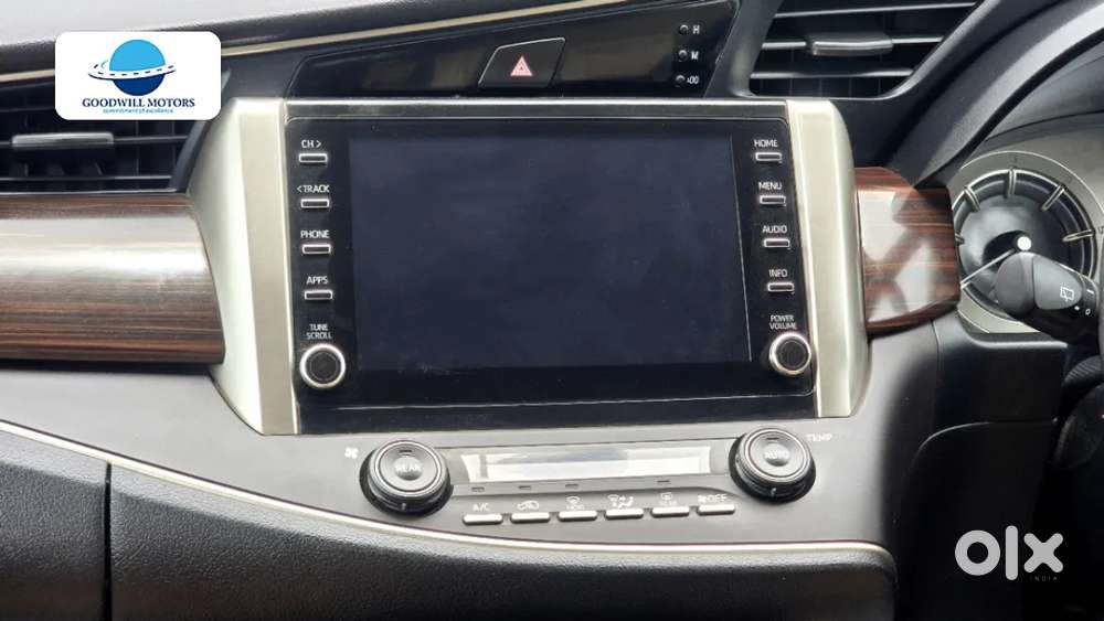 Toyota Innova Crysta [2020-ongoing] 2.4 Zx 7 Str, 2022, Diesel
