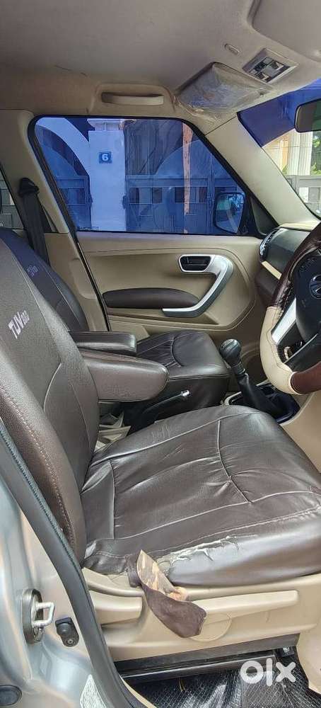 Mahindra Tuv 300 Mhawk100 T8, 2017, Diesel