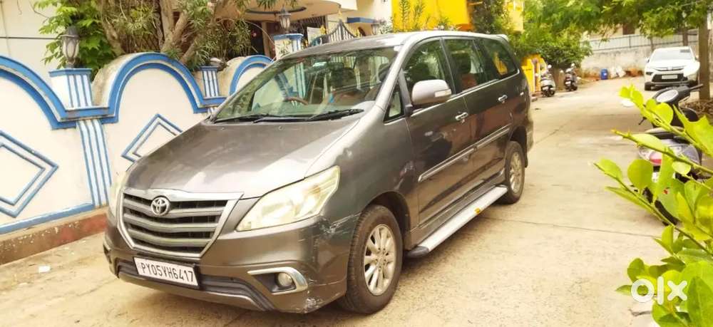 Toyota Innova Diesel 2012