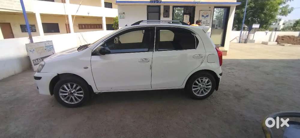 Urgent Bechna Hai New Car Purchase