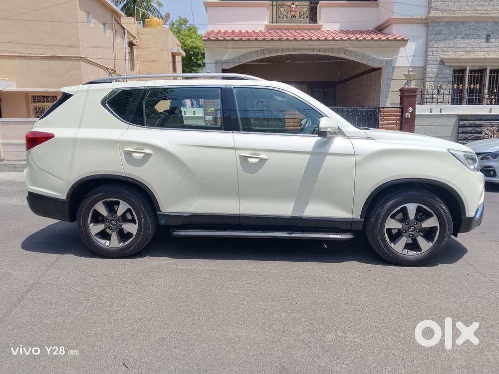 Mahindra Alturas G4 4x4 At, 2019, Diesel