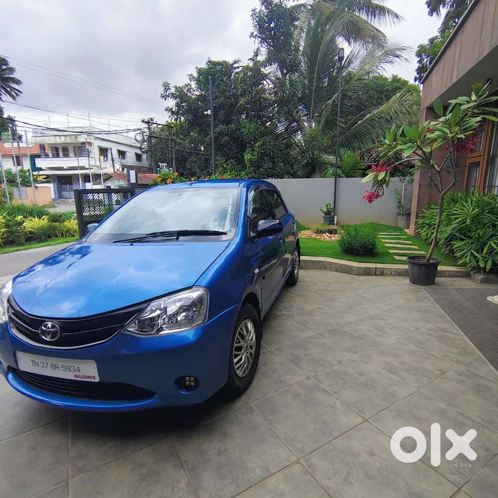 Toyota Etios Liva 2011 Petrol Manual