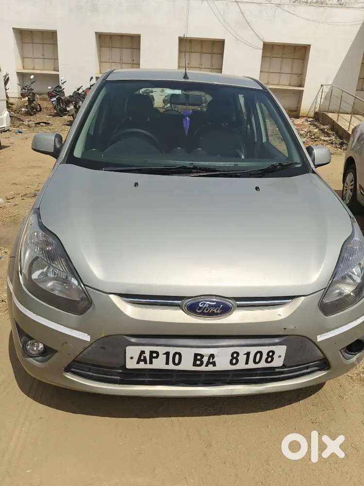 Ford Figo 2012 Diesel 76000 Km Driven