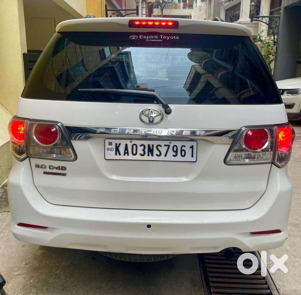 Toyota Fortuner Automatic Car 2012