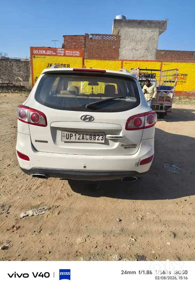 Hyundai Santa Fe 2wd 2013