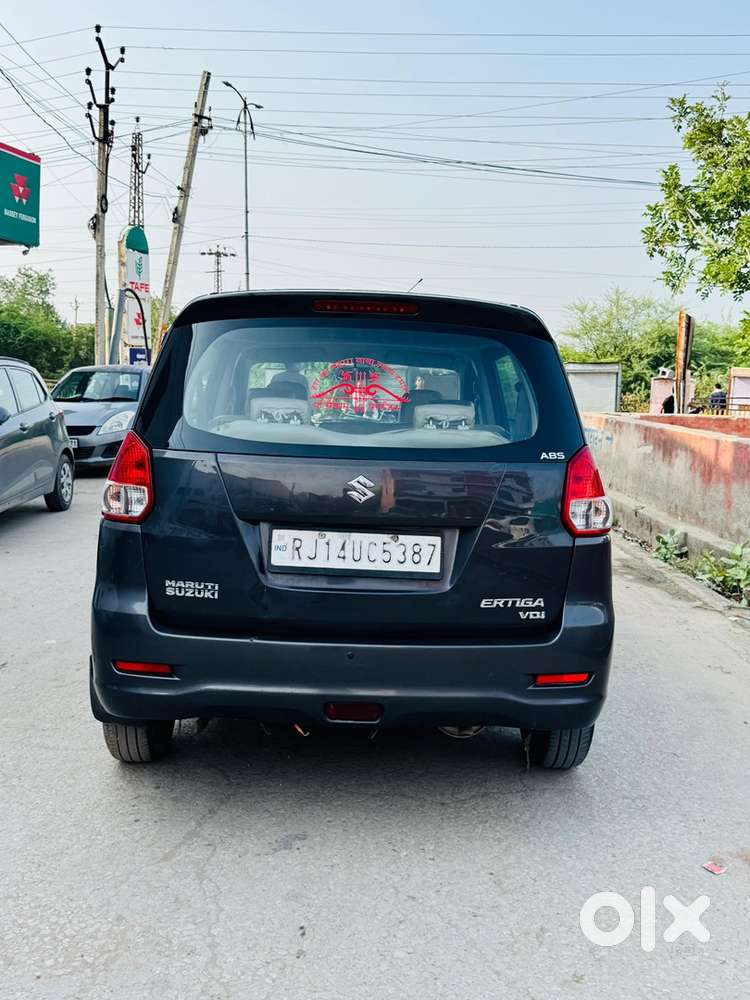 Maruti Suzuki Ertiga 2013