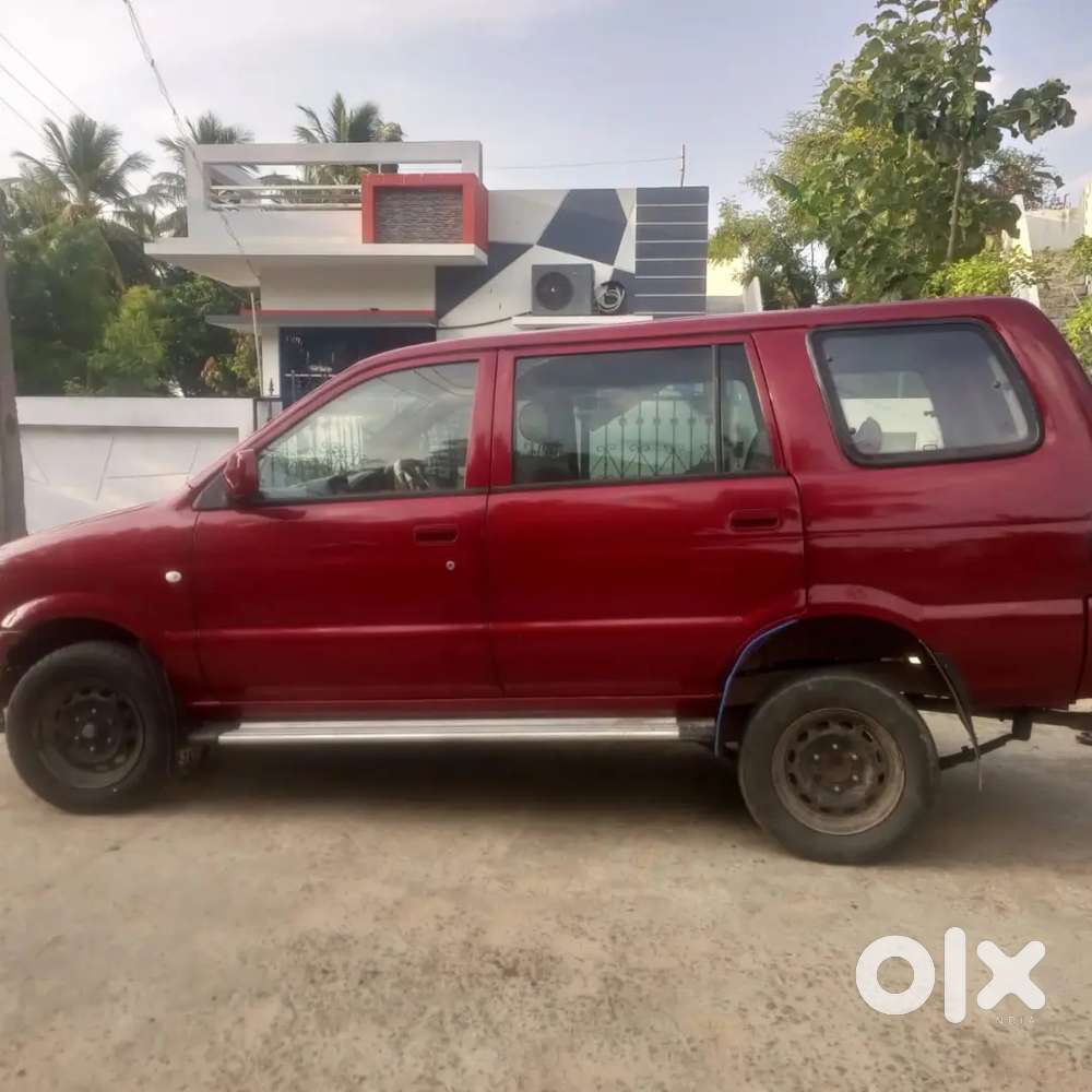 Chevrolet Tavera 2013 Model