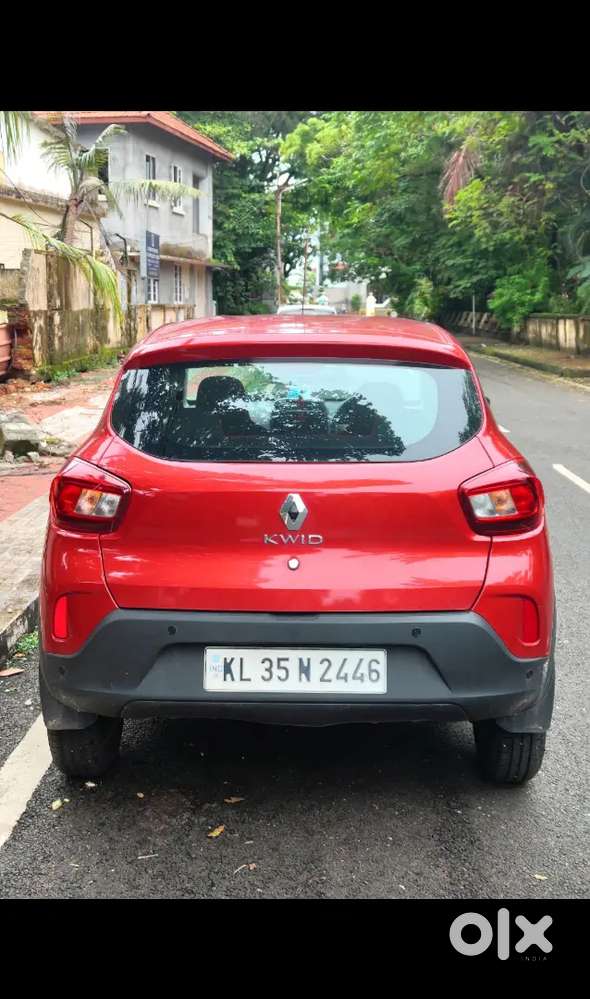 Renault Kwid Petrol Amt 2026