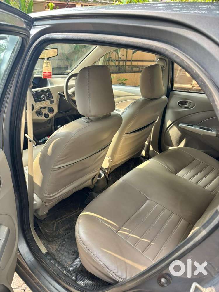 Toyota Etios Liva 2013