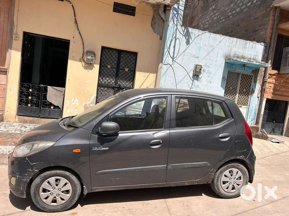 Hyundai Grand I10 2012 Petrol Well Maintained