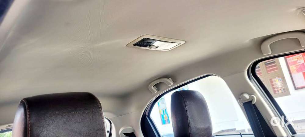 Tata Tiago 1.2 Revotron Xza, 2018, Petrol