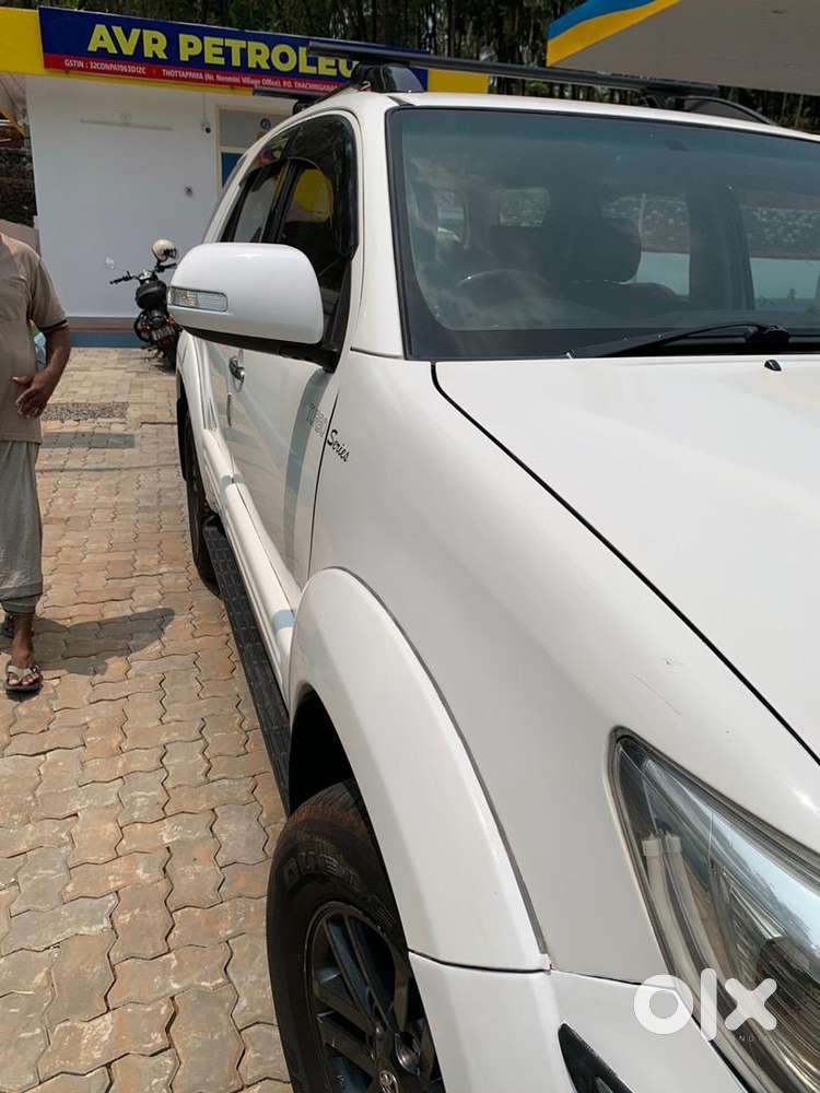 Toyota Fortuner 2015 Diesel Good Condition Hr Re Reg Kerala First 7yrs