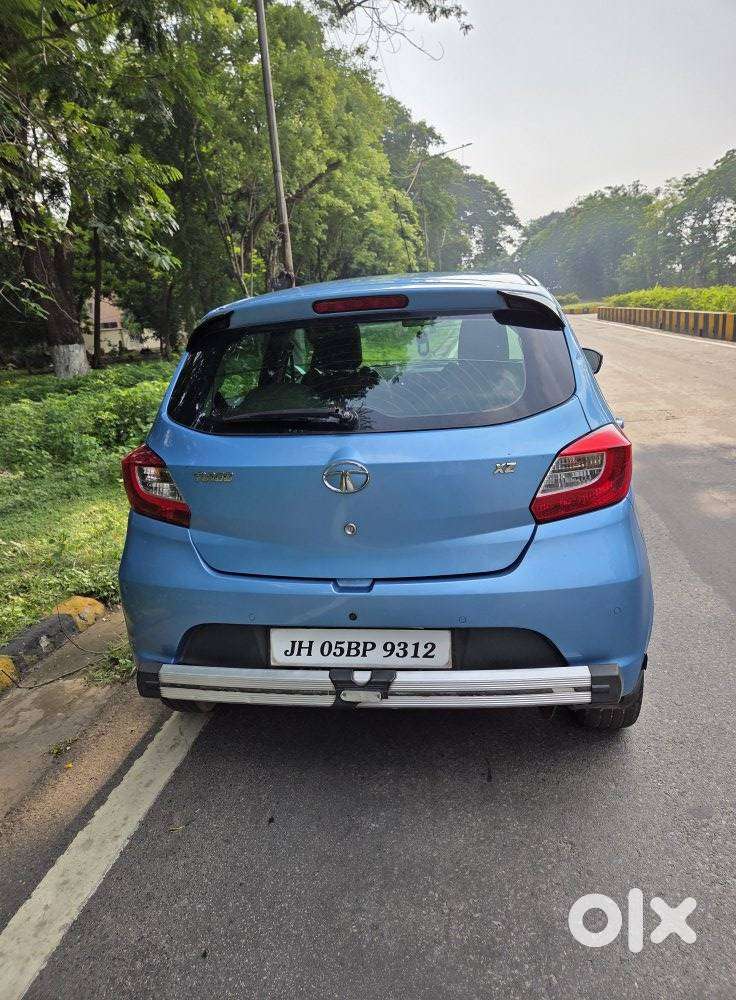 Tata Tiago 1.05 Revotorq Xz, 2017, Petrol