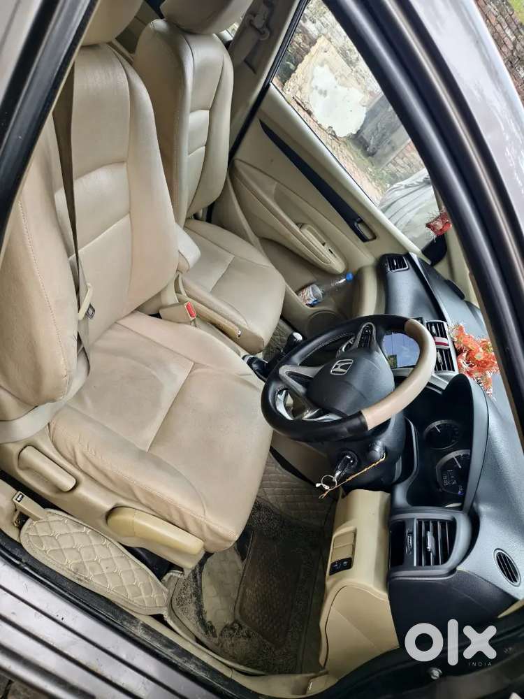 Honda City 1.5 V Petrol 2013